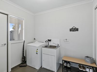 2 / 65-69 Murray Street, Finley