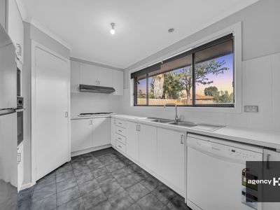 365 McGrath Road Service Road, Wyndham Vale