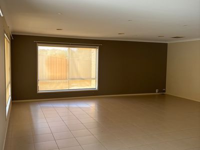 6 Head Court, Seymour