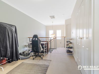 260 Lakeside Drive, Joondalup