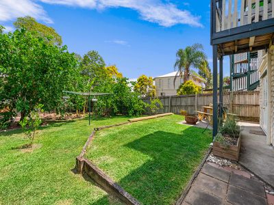14 Dunellan Street, Greenslopes
