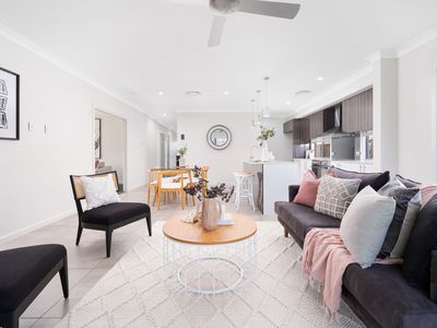 9 Belconnen Drive, Pimpama