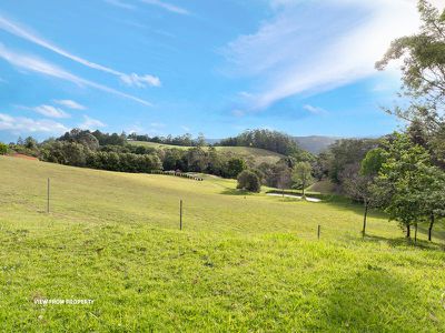 152-166 Western Avenue, Montville