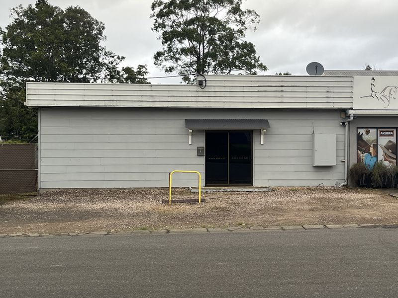Retail/Commercial Space