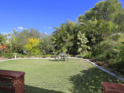 2 Honeyeater Court, Woodgate