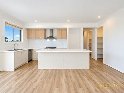29 Praline Street, Manor Lakes