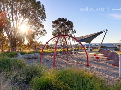 12 HOWSE CRESCENT, Wodonga