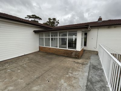 266 Northcliffe Drive, Lake Heights
