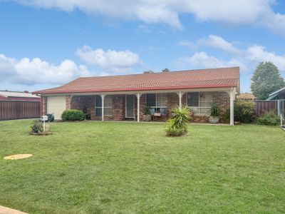 6 Chifley Drive, Dubbo