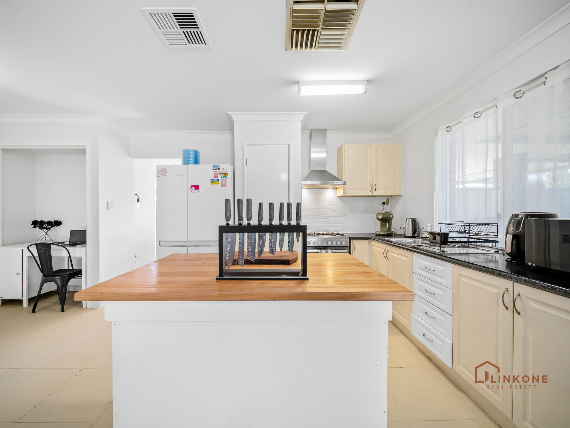 3 Ballard Place, Maddington