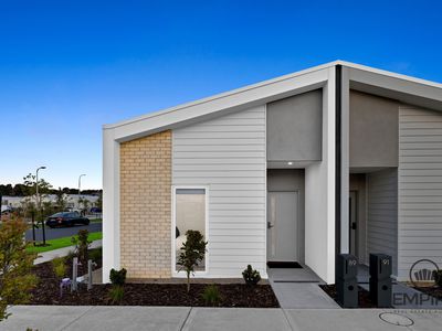 89 Burnbank Parade, Clyde North