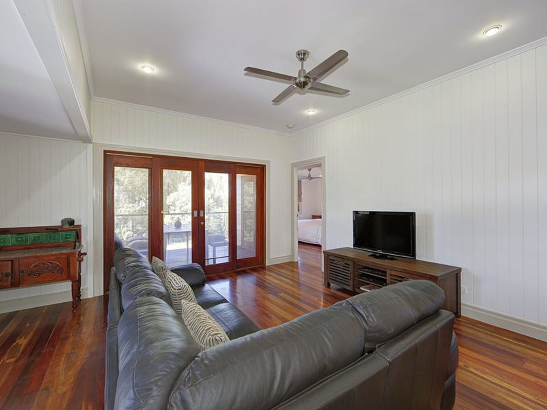 16 Cypress St, Woodgate