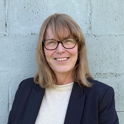 Christine Usher
