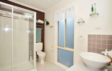 32 O'Neil Road, Beaconsfield