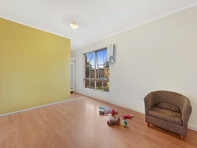 2 Kings Court, Oakleigh East