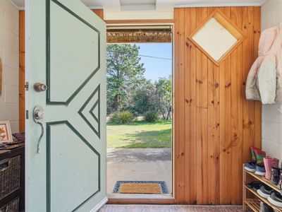 3 Lagoon Road, Carlton