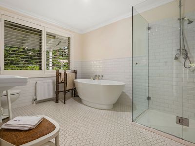 255 KERRIE ROAD, Kerrie