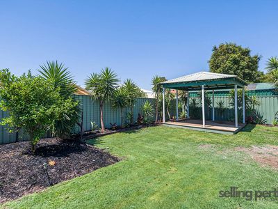 28 Haring Green, Atwell