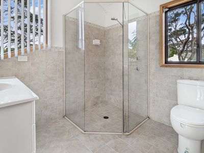 8A Noorooma Crescent, Narooma