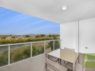 27 / 2-4 Kingsway Place, Townsville City