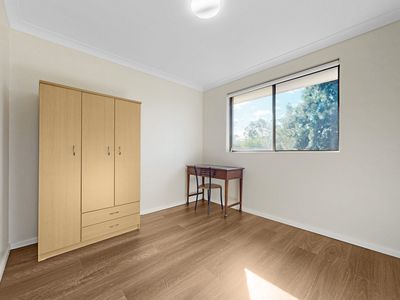 8 / 16 Central Avenue, Westmead