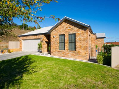 9 Tennant Court, Gunnedah