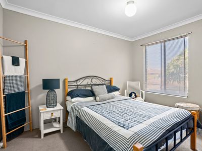 6 Ocean Place, Waikiki