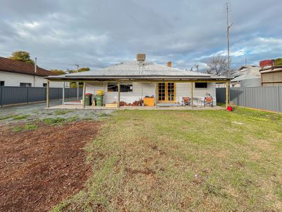 30 Lyall Avenue, Kerang