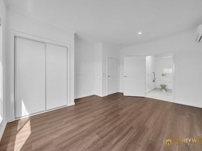 49 Woolspinner Crescent, Wyndham Vale