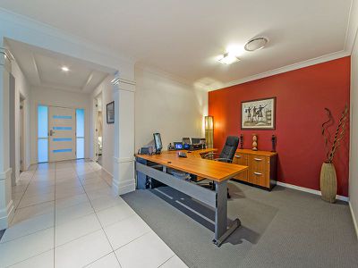 7 Brushbox Pl, Wakerley