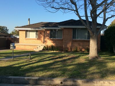 7 Ironbark Avenue, Albion Park Rail