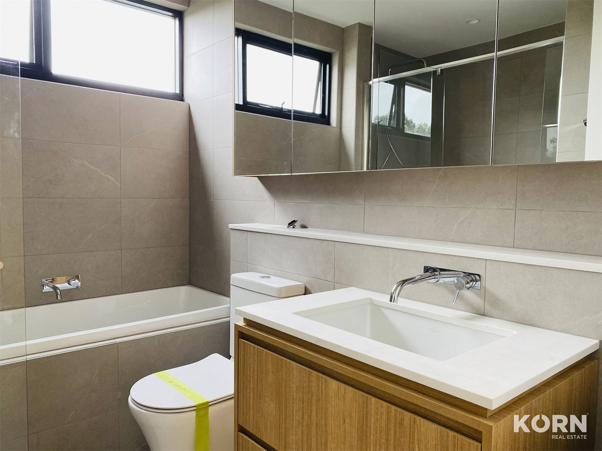 27 Lomandra Avenue, Glenside