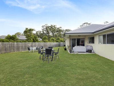 15 Lysaght Drive, Pimpama
