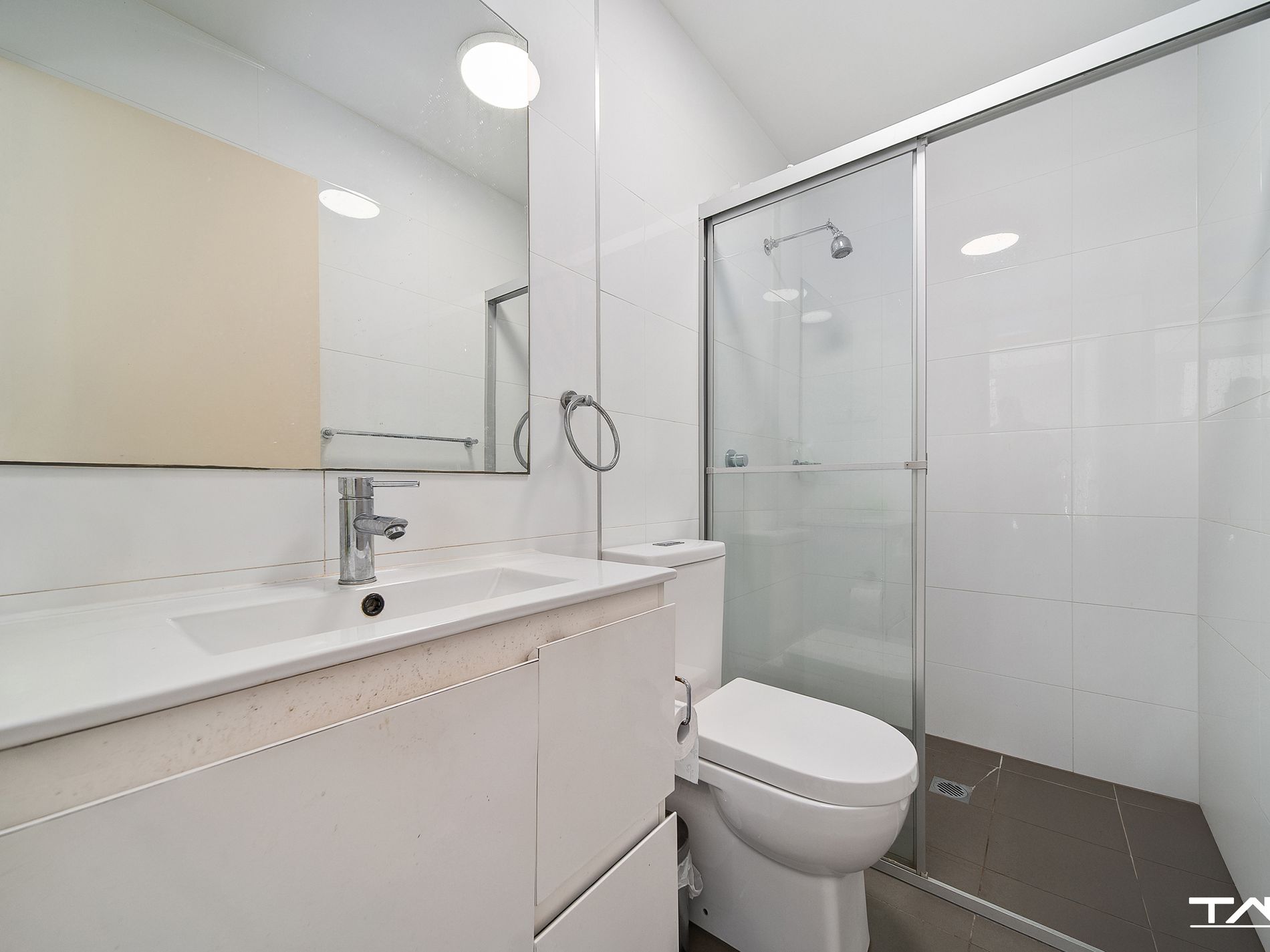 15 / 19-21 Enid Avenue, Granville