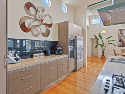 64 Kb Timms Drive, Eden