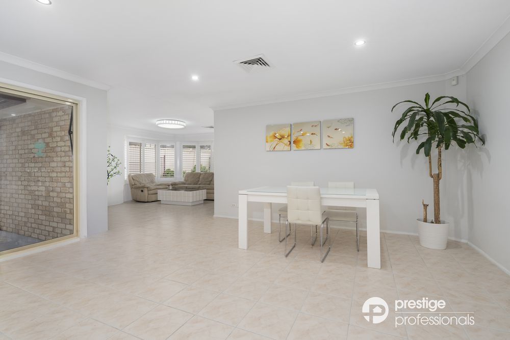 16 Barrington Court, Holsworthy