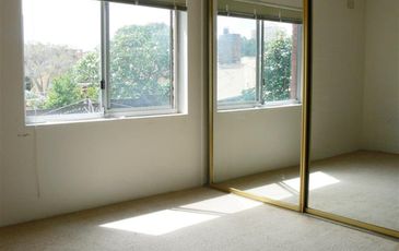 2 / 21 Middle St, Kingsford