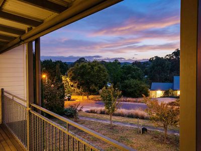 12 MCEVOY LANE, Yackandandah