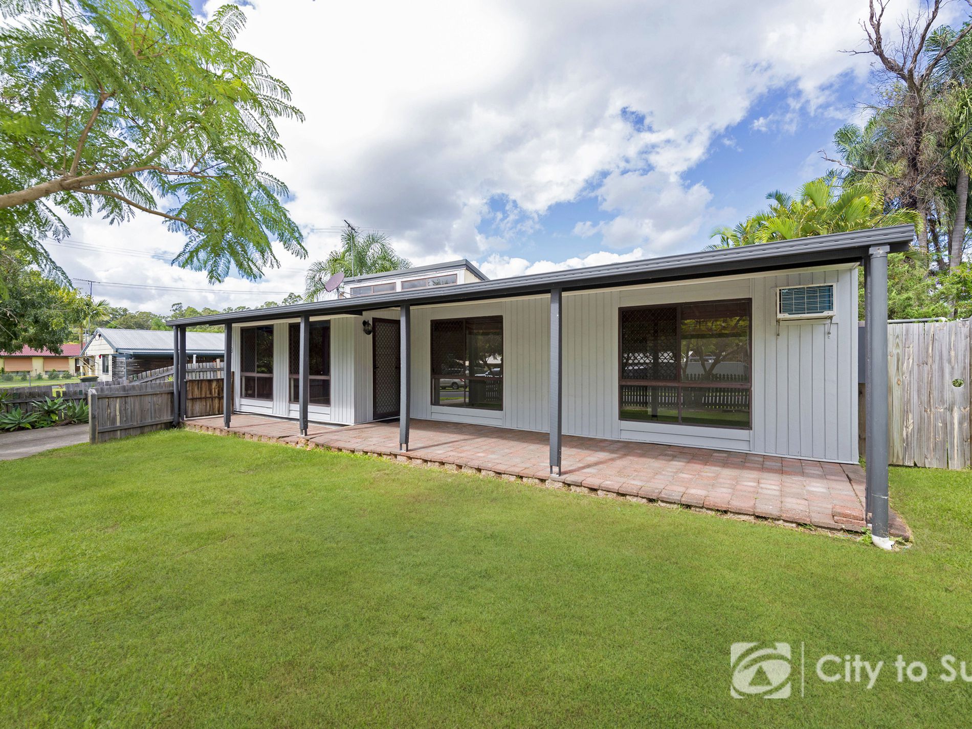 3 Pembroke Road, Bethania First National Real Estate City To Surf