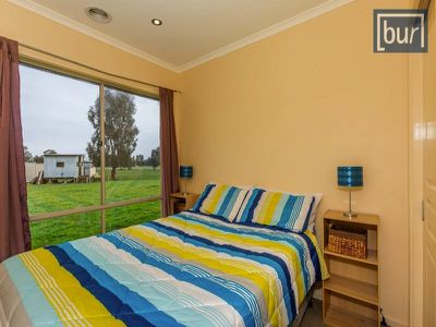 5 Moore Court, Wahgunyah