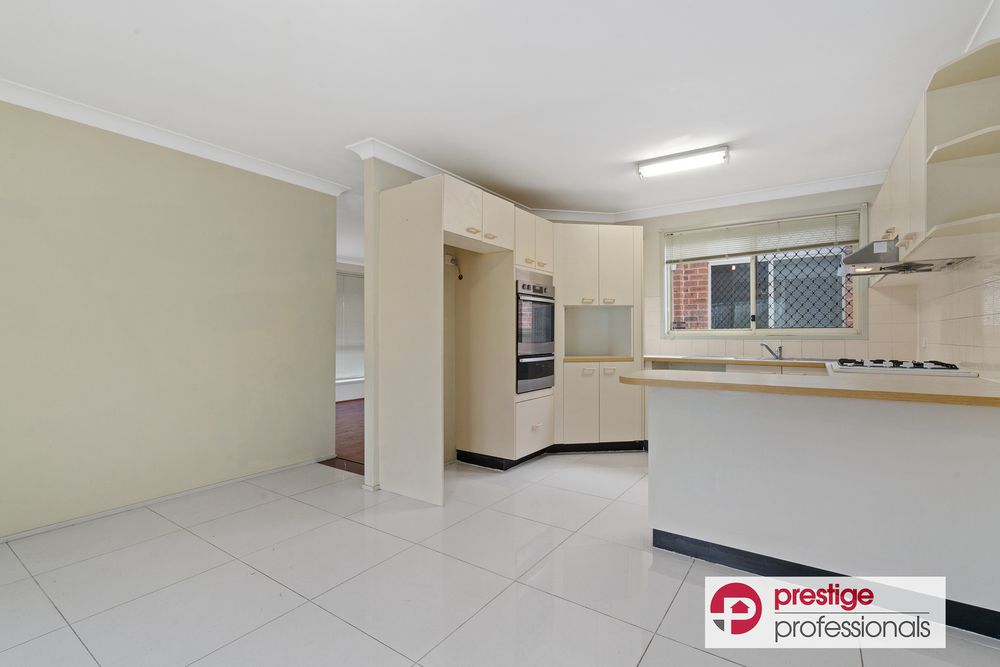 11 Conroy Road, Wattle Grove