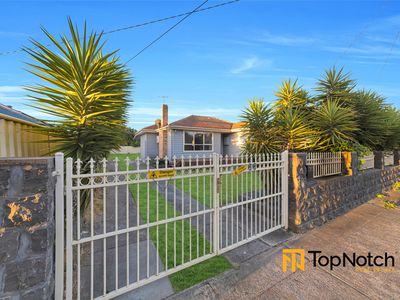 30 Curtin Avenue, Lalor