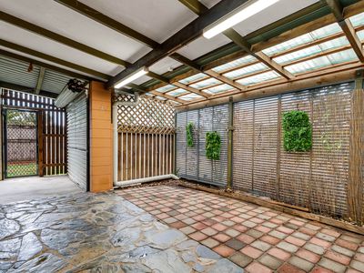 8 / 49 English Street, Manunda
