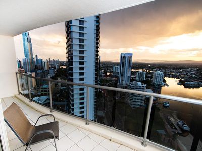 3247 / 23 Ferny Avenue, Surfers Paradise