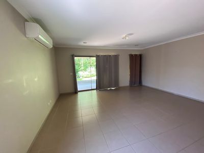 10 Monaro Street, Tarneit