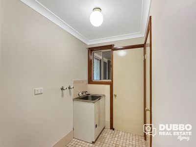 5A Pegasus Place, Dubbo
