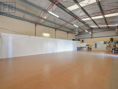 2 / 4 Pusey Road, Cockburn Central
