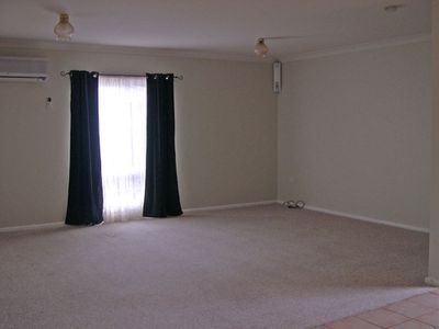 17 Brigalow Avenue, Dubbo