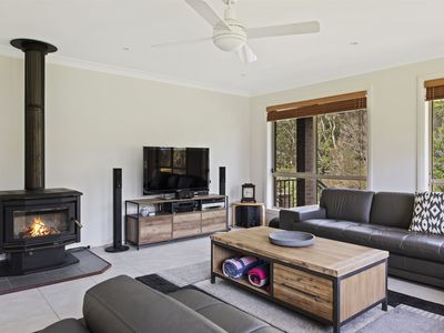 42 Lake Conjola Entrance Road, Lake Conjola