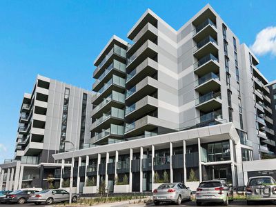 710 / 3 Olive York Way, Brunswick West